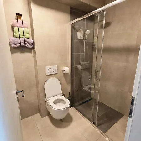 Spyro Apartament Podstrana